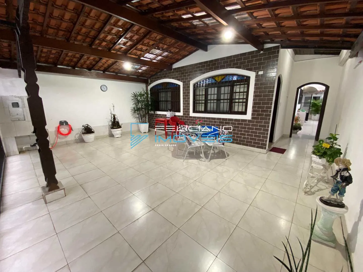 Foto do imóvel Casa com 2 quartos, Boqueirão, Praia Grande - R$ 650 mil, Cod: 6529 em Rua Jundiaí