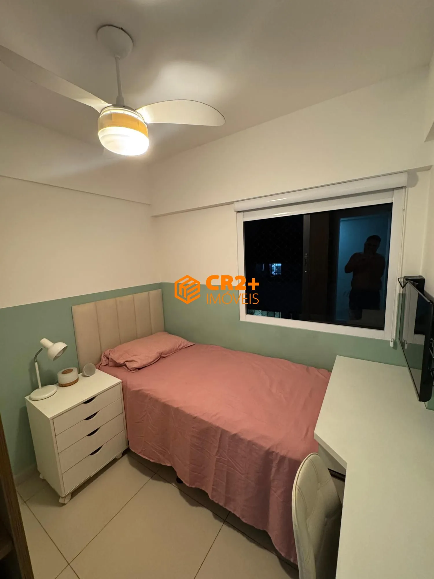 Imagem Vendo apartamento 50m2 totalmente reformado no bairro dos Aflitos