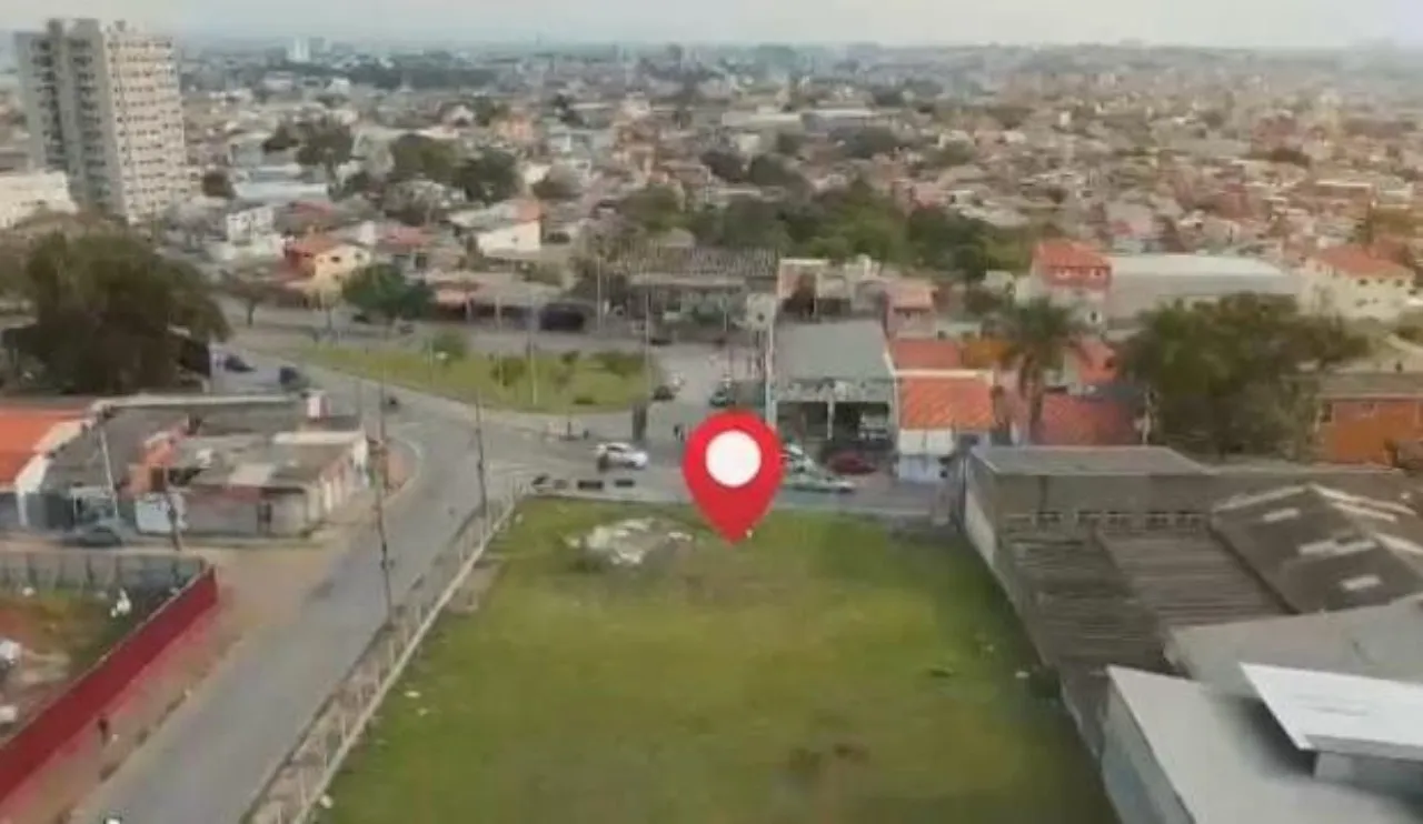 Imagem Terreno Comercial de 2.000m² na Vila Aeroporto em Sorocaba-SP: Oportunidade Única!