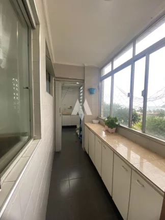 Imagem Apartamento à Venda de 3 dorms, suíte ,frente ao mar - Itararé - São Vicente