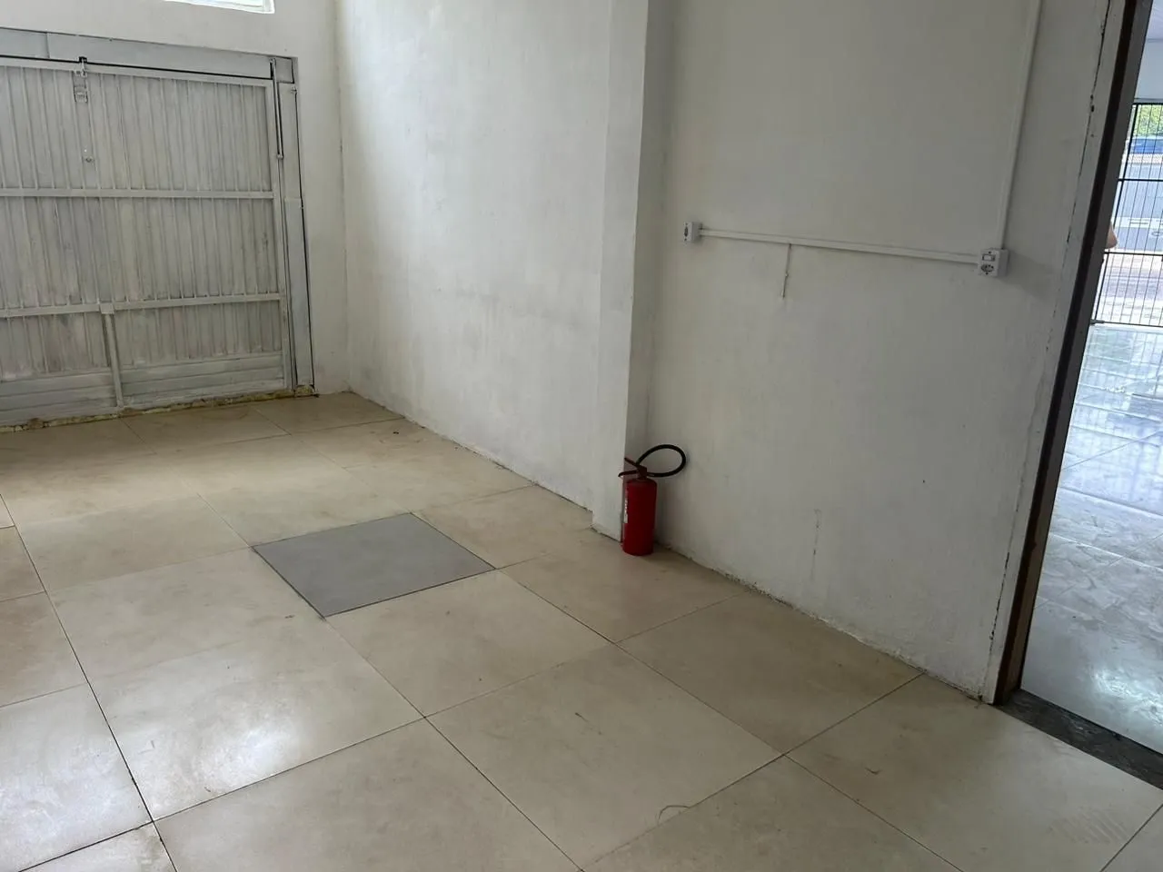 Imagem Loja com 232 m2 no bairro olaria em Canoas RS