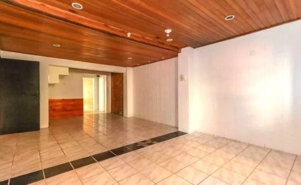 Imagem Casa no Menino Deus com 150m²