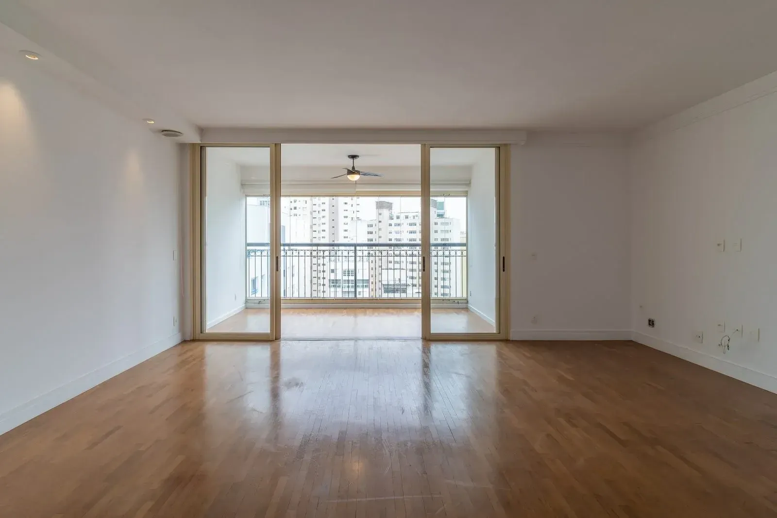 Imagem Apartamento com 2 Quartos à Venda, 108 m² em Pinheiros - São Paulo