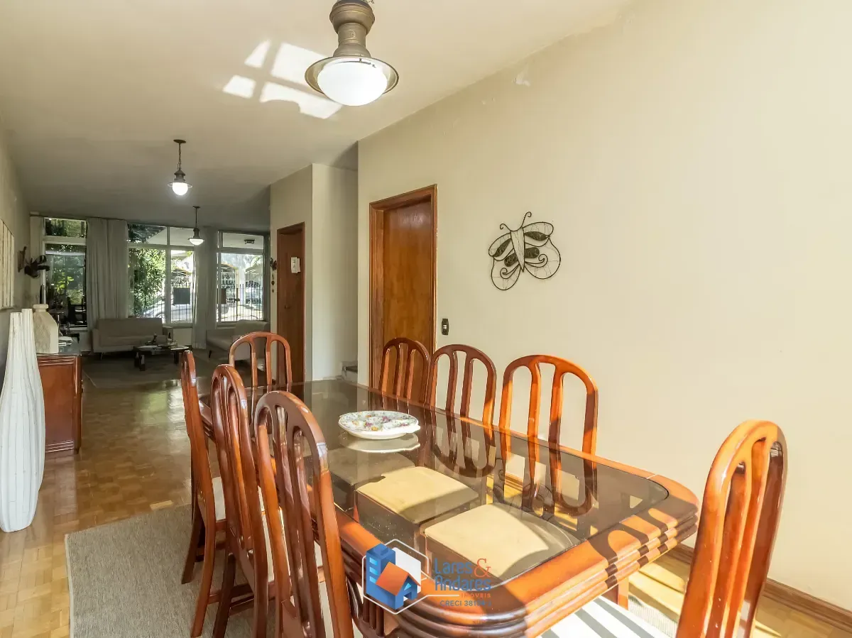 Imagem Sobrado para venda em Vila Madalena com 3 quartos, sendo 1 suíte, 293m²
