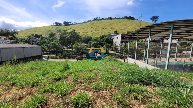 Imagem Lote de Avenida com 368m² a venda no bairro Recanto.