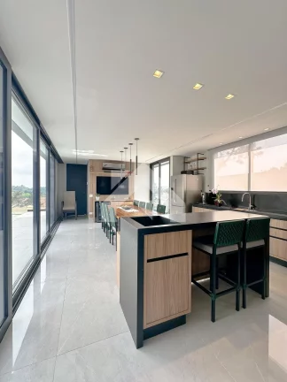Imagem Casa de Condomínio em Residencial Morada dos Lagos - Barueri