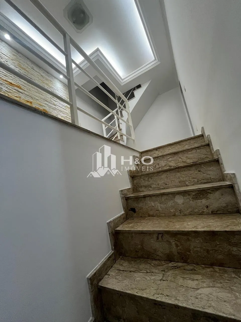 Imagem Sobrado à Venda - 2 Dormitórios (1 Suíte com Closet) - Vila Ré - Próximo ao Metrô Patriarca