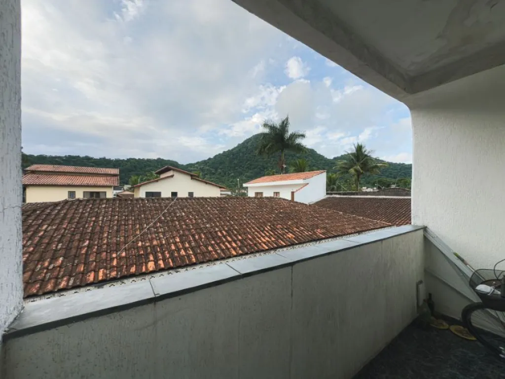 Imagem CASA COM 288,00 m² - CANTO DO FORTE - PRAIA GRANDE SP