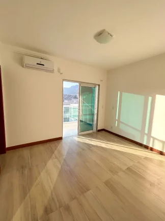 Imagem CASA NO CONDOMINIO ALPHAVILLE JACUHY, 3 QUARTOS