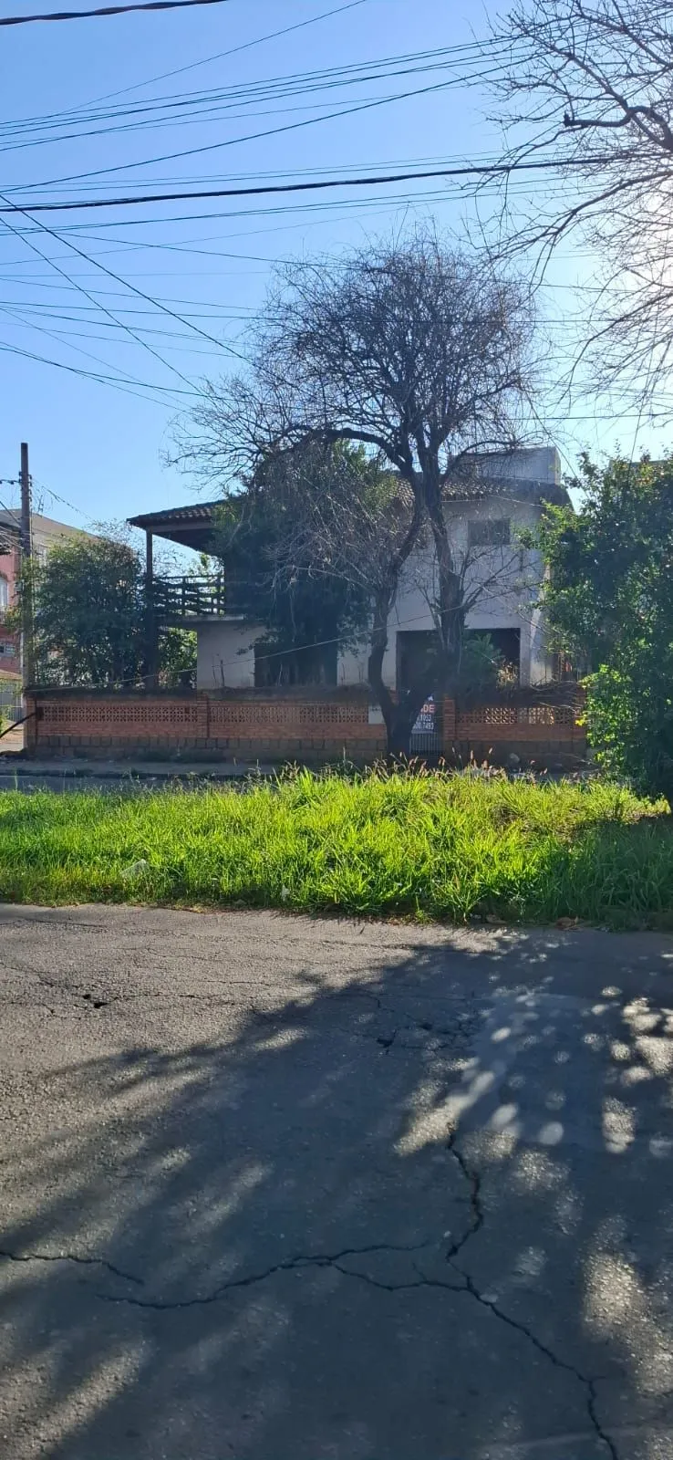 Imagem Casa sobrado no Sarandi de 5 dormitórios e 4 vagas
