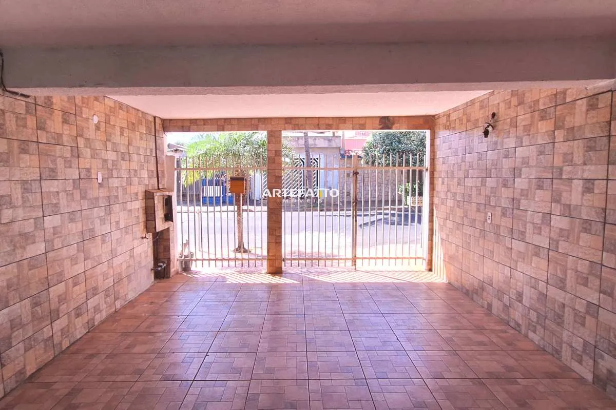 Imagem Casa à venda em Ribeirão Preto, Parque São Sebastião, com 4 quartos, 114m2