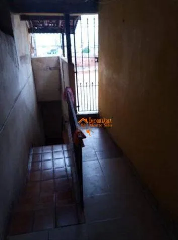 Imagem Casa com 2 dormitórios à venda por R$ 350.000,00 - Jardim Bela Vista - Guarulhos/SP