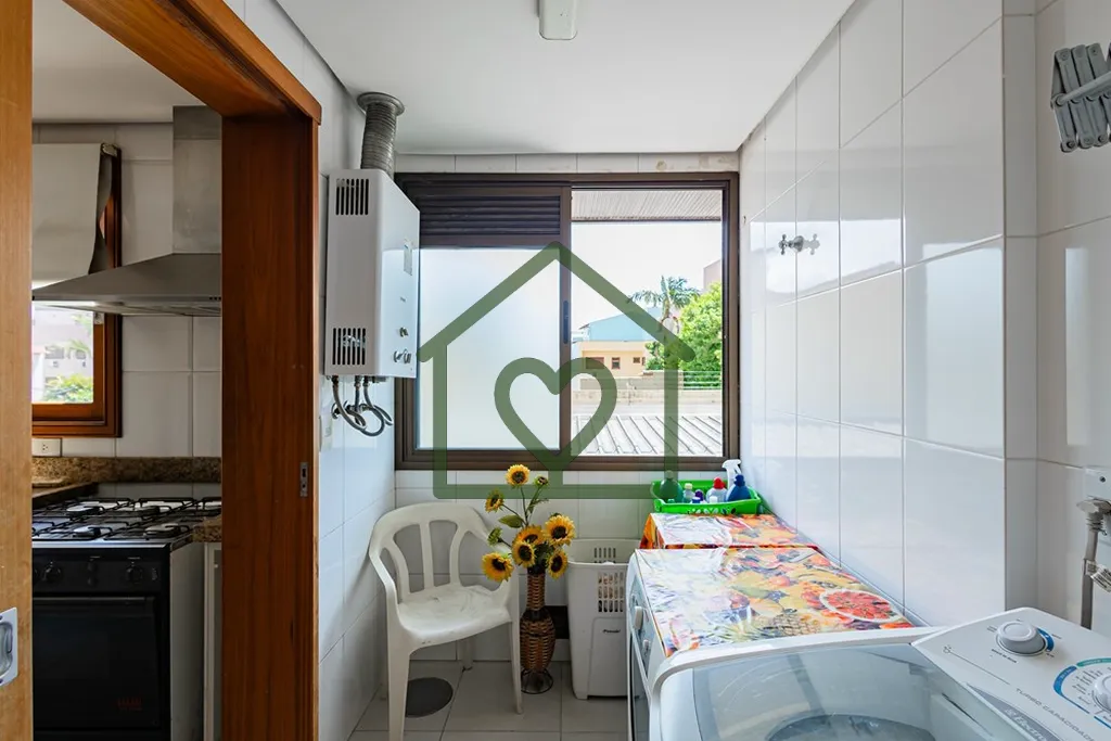 Imagem Descubra o seu novo lar no coração do Jardim Planalto em Porto Alegre! 
Este incrível apartamento...