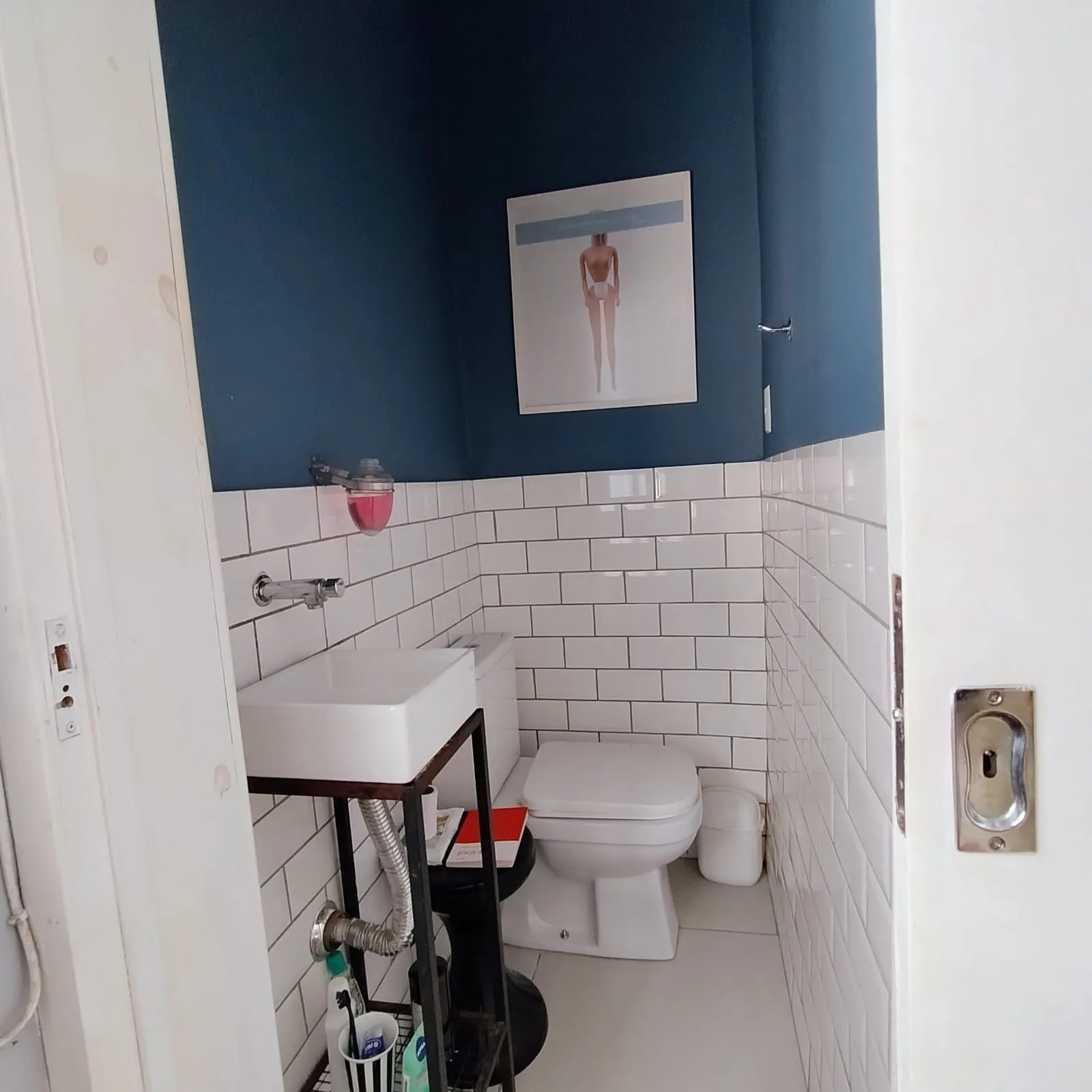 Imagem Apartamento Amplo e Reformado em Frente a Faculdade de Medicina (UFRGS)