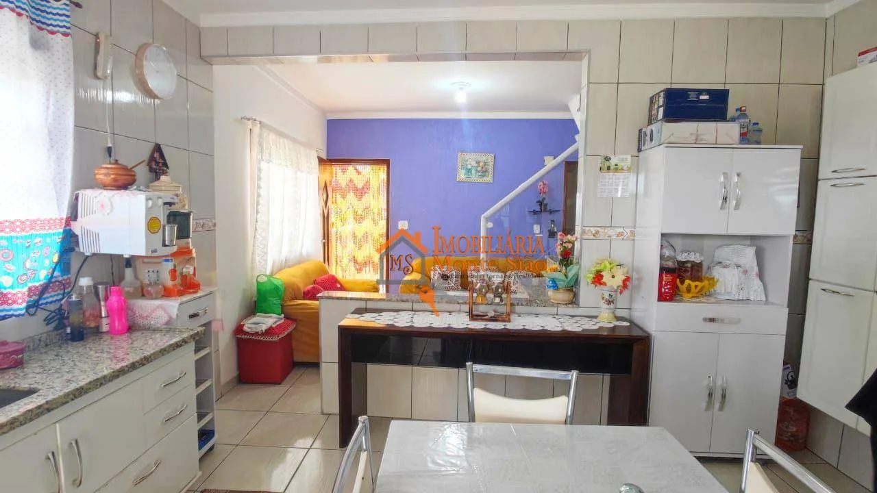 Imagem Sobrado com 3 dormitórios à venda, 250 m² por R$ 599.900,00 - Jardim São Domingos - Guarulhos/SP