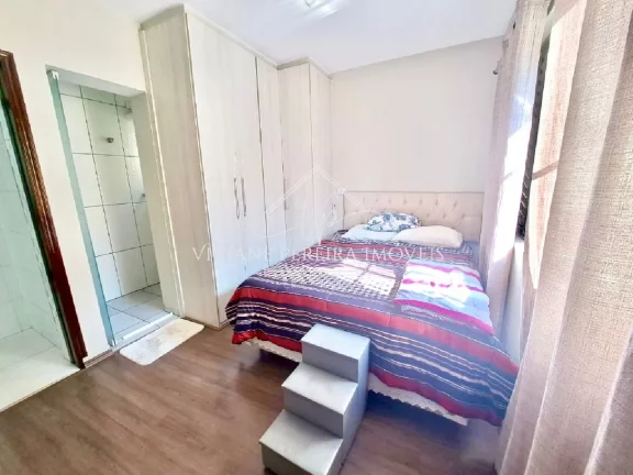 Imagem Casa à venda, RUA JOÃO RIBEIRO, bairro Jardim Veloso em Osasco, 219m², 02 dormitórios, 01 suíte, 01 vaga