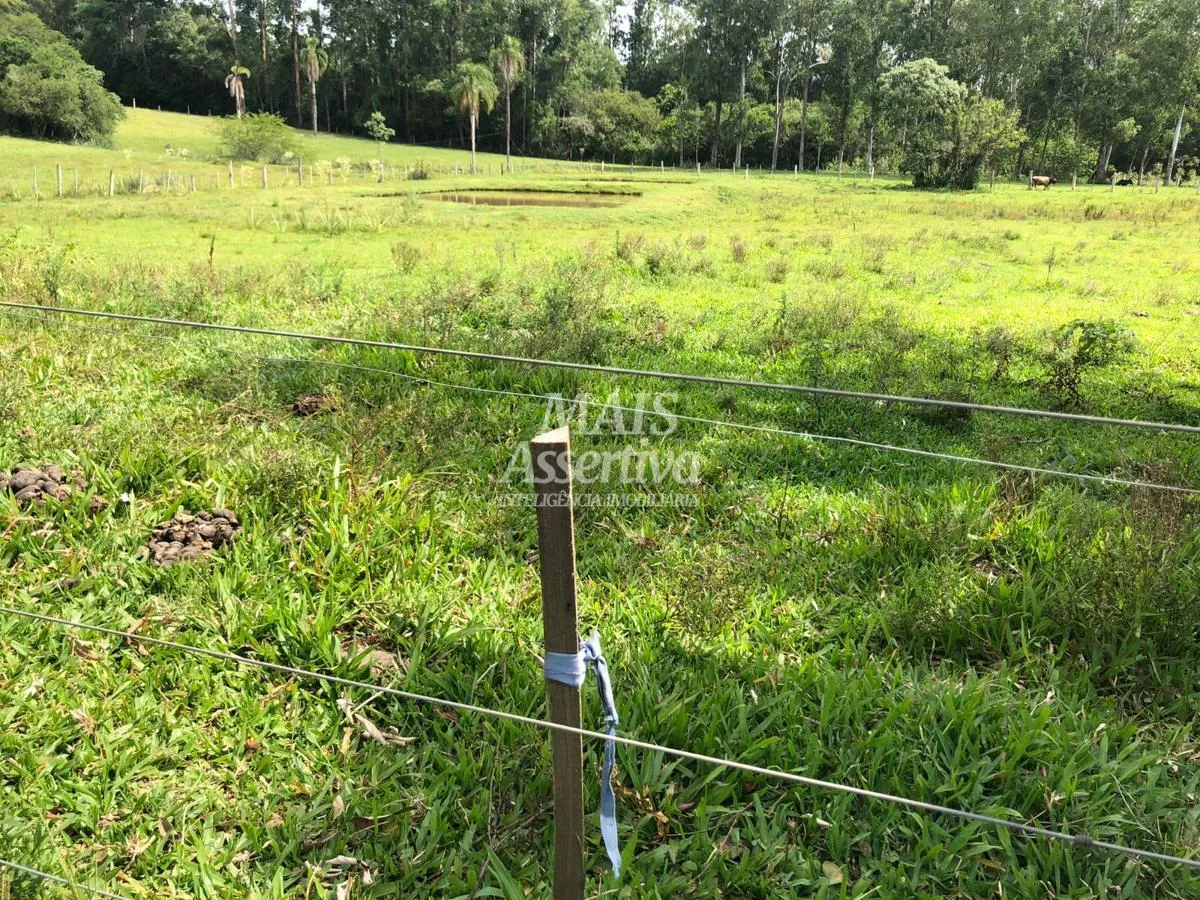 Imagem Terreno para Venda em Lomba Grande, Novo Hamburgo