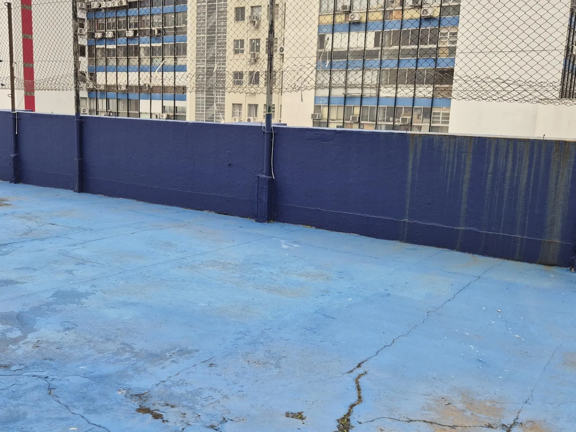 Imagem Prédio desocupado de 16 andares