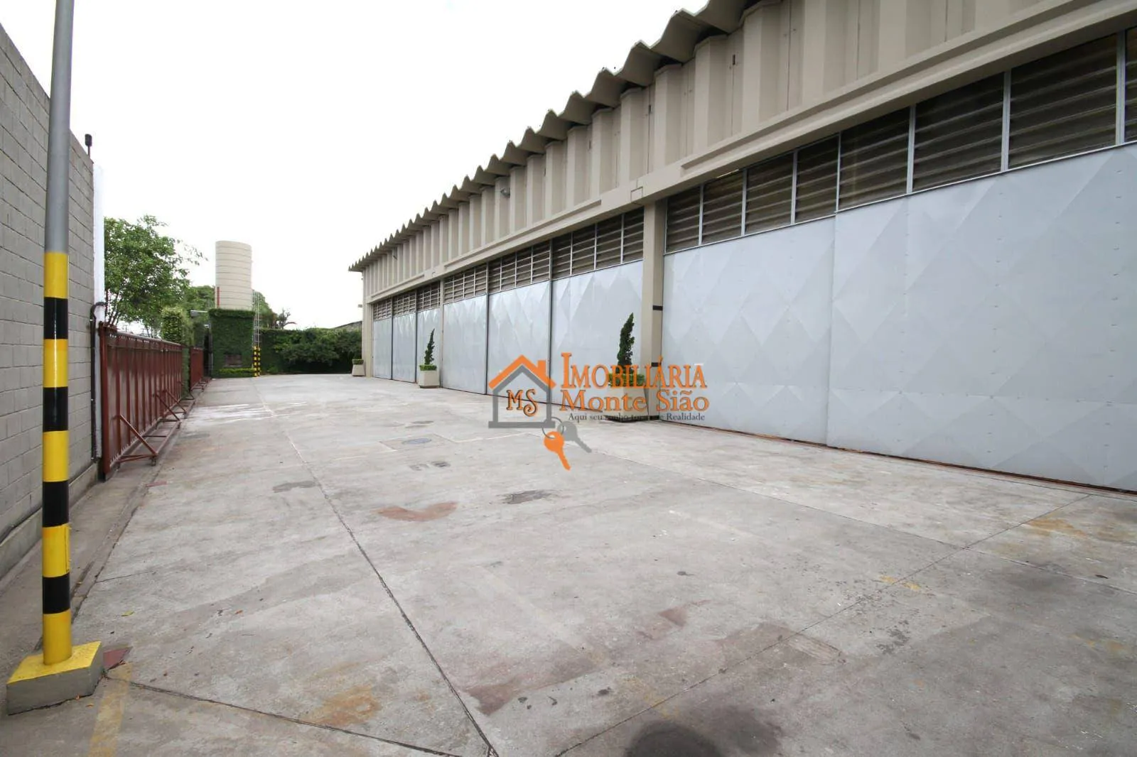 Imagem Galpão para alugar, 2305 m² por R$ 129.092,00/mês - Parque Novo Mundo - São Paulo/SP