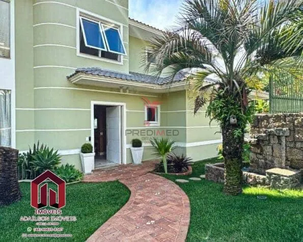 Imagem Casa Exclusiva Frente Mar em Florianópolis Cacupé 5 Quartos com Acesso Privativo à Praia