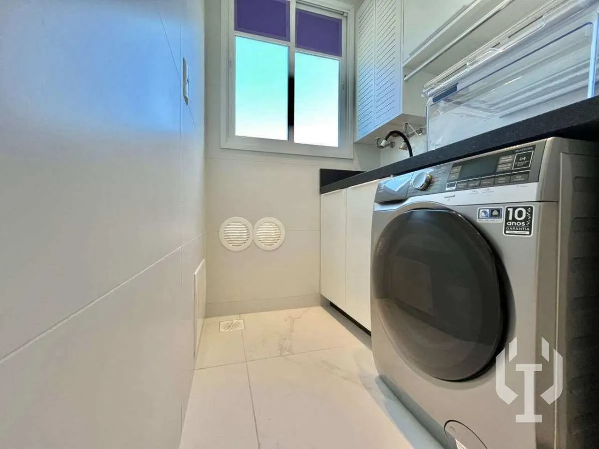 Imagem Apartamento à venda, no Green tower em Itapema, Centro, com 2 quartos, 87m2