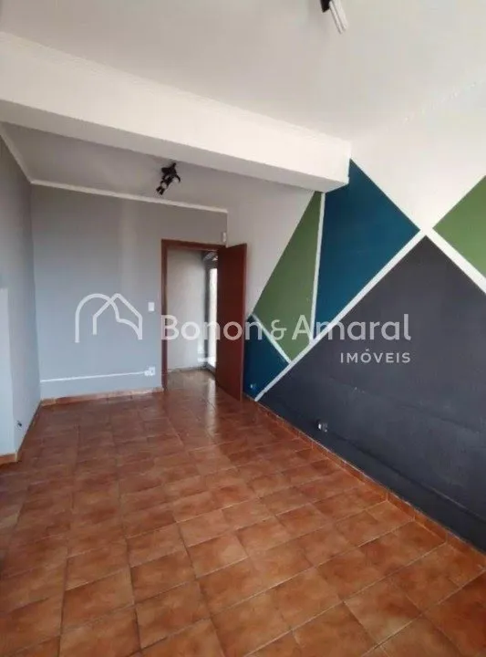 Imagem LINDA E ESPAÇOSA CASA A VENDA NO JARDIM DAS OLIVEIRAS
