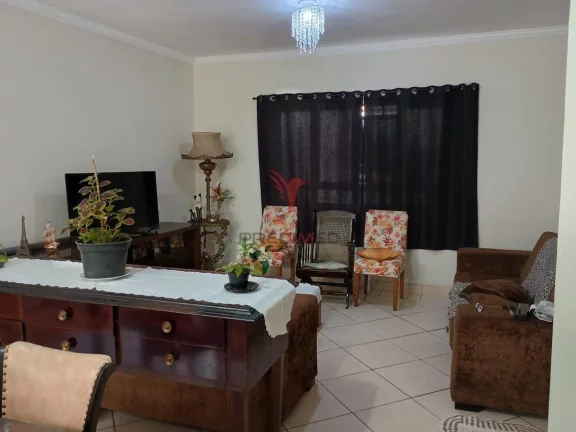 Imagem Casa com 05 dormitórios, 4 banheiros no Bom Jesus III, na Cidade de Rio das Pedras