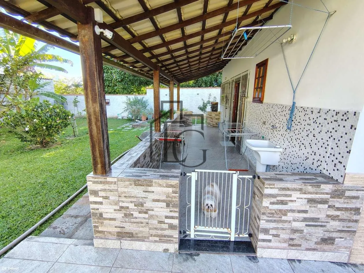 Imagem Casa para Venda em Saquarema, Serra de Mato Grosso (Sampaio Correia), 2 dormitórios, 1 suíte, 1 banheiro, 10 vagas