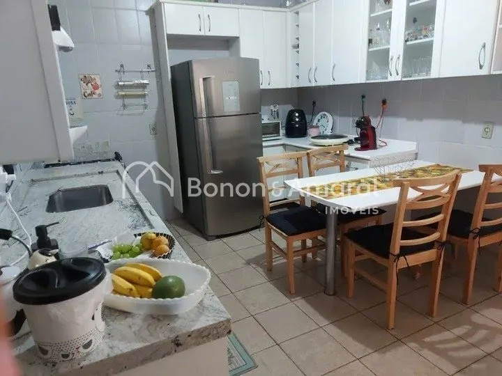 Imagem Casa com 3 Quartos à venda no Taquaral