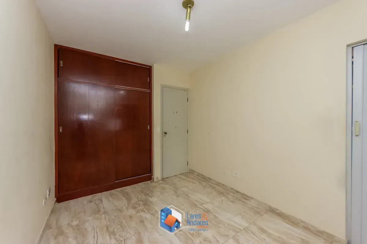 Imagem Apartamento para venda em Saúde com 3 quartos, sendo 1 suíte, 75m²