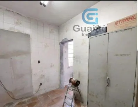 Imagem Vendo Terreno de 240 Mts c/ 2 Áreas construída no Estuário em Santos