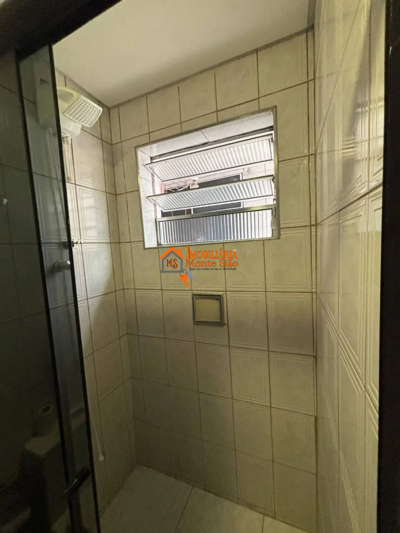 Imagem Casa com 2 dormitórios para alugar, 250 m² por R$ 2.331,00/mês - Gopoúva - Guarulhos/SP
