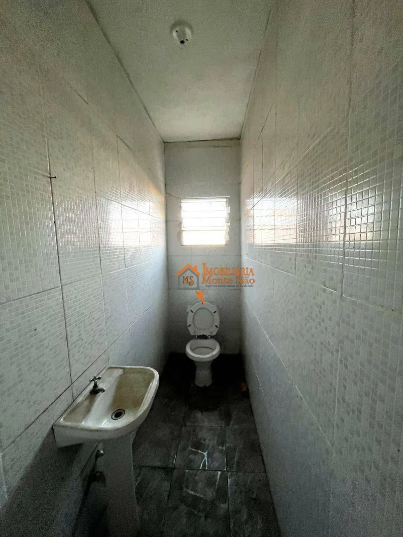 Imagem Sobrado com 4 dormitórios à venda, 250 m² por R$ 540.000,00 - Parque Santos Dumont - Guarulhos/SP