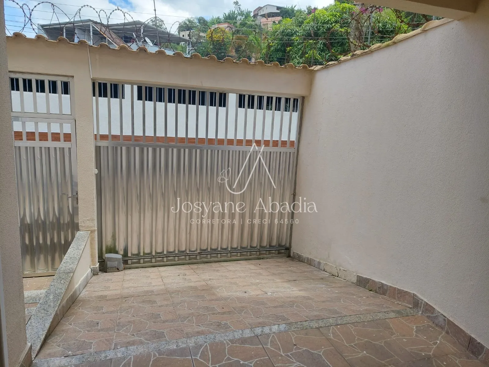 Imagem Casa à Venda no São Pedro em Juiz de Fora | 3 Quartos com Suíte e 2 Vagas