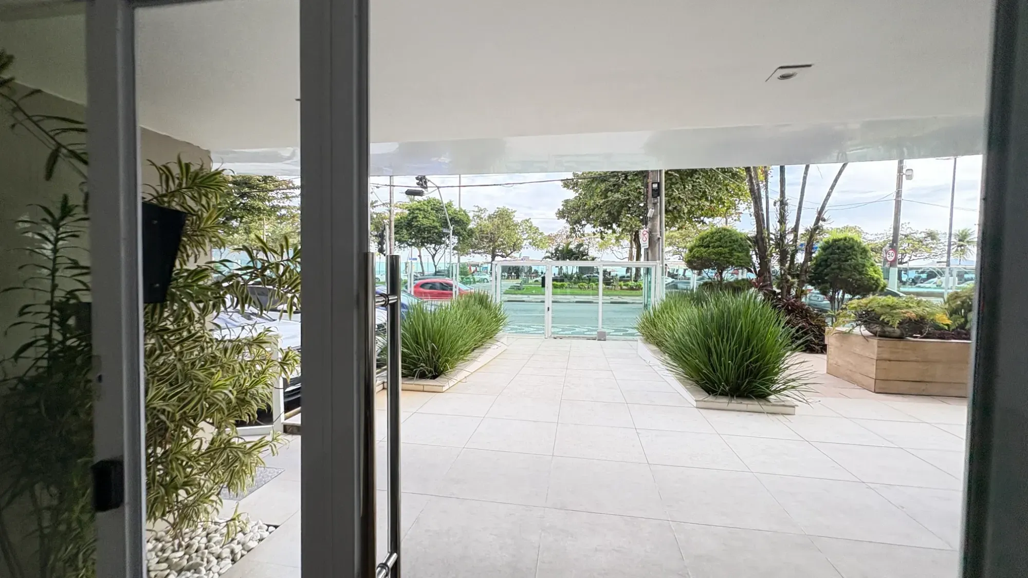 Imagem Apartamento com 2 Quartos à Venda, 70 m² em Embaré - Santos
