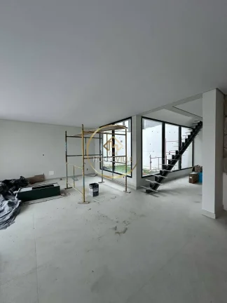 Imagem Casa Sobrado, 3 dormitórios (3 suítes), 4 vagas. Cond. Mônaco, Urbanova.