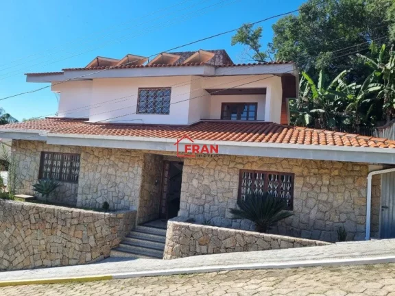 Foto do imóvel Belíssima Casa Alto Padrão em Condomínio fechado no Córrego