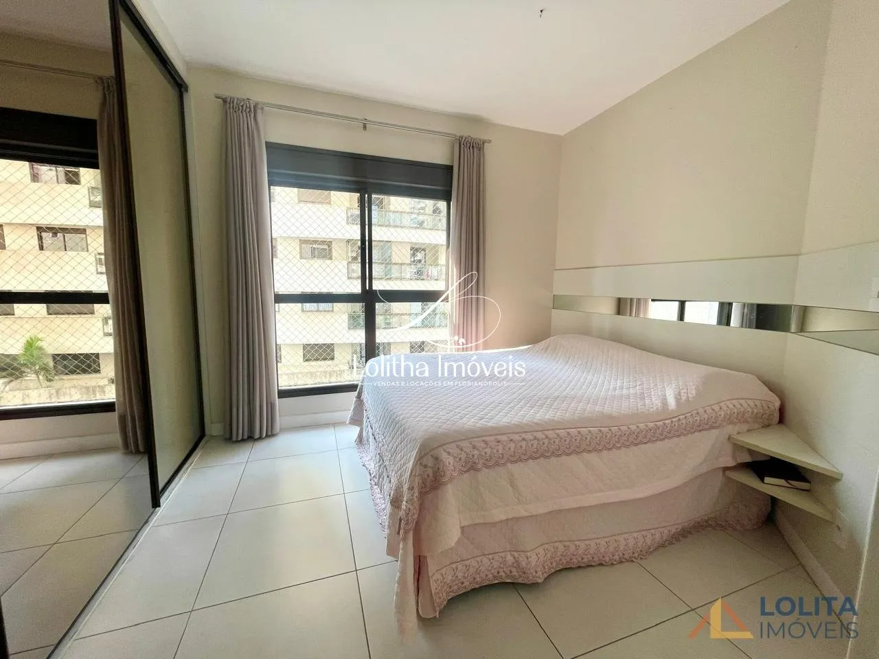 Imagem ALUGA-SE APARTAMENTO DE 3 QUARTOS E 2 VAGAS DE GARAGENS NO ITACORUBI, FLORIANÓPOLIS/SC.