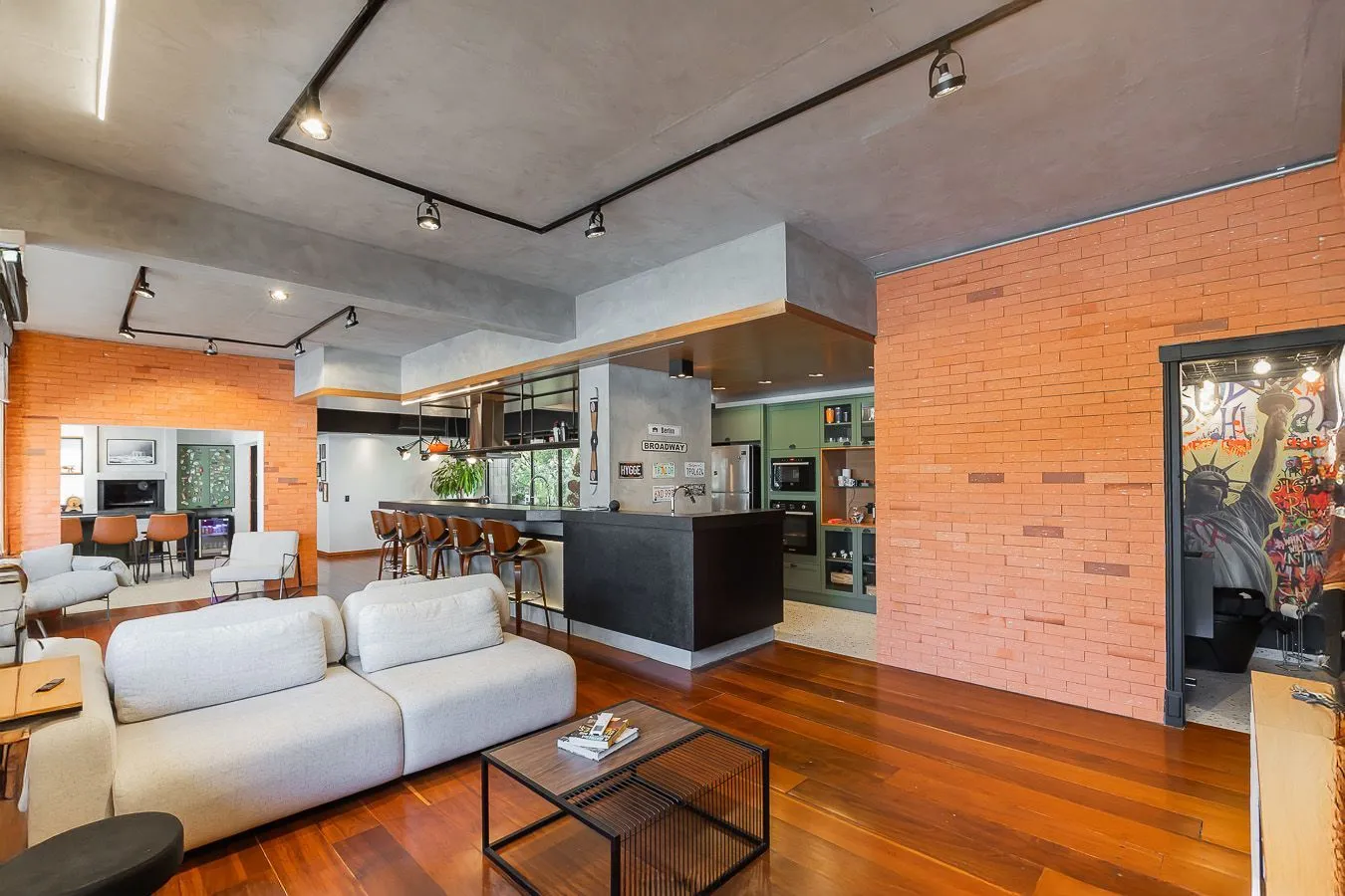 Imagem Apartamento 3 dormitórios, 3 vagas e 259 m² no bairro Auxiliadora.