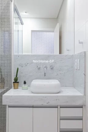 Imagem Apartamento de 198m ao lado do Parque Triano com 3 suítes amplo living, lavabo, cozinha, área de serviço e 1 vaga