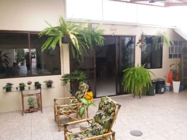 Imagem Casa para Venda - 435.6m², 2 dormitórios, 3 vagas - Cristo Redentor