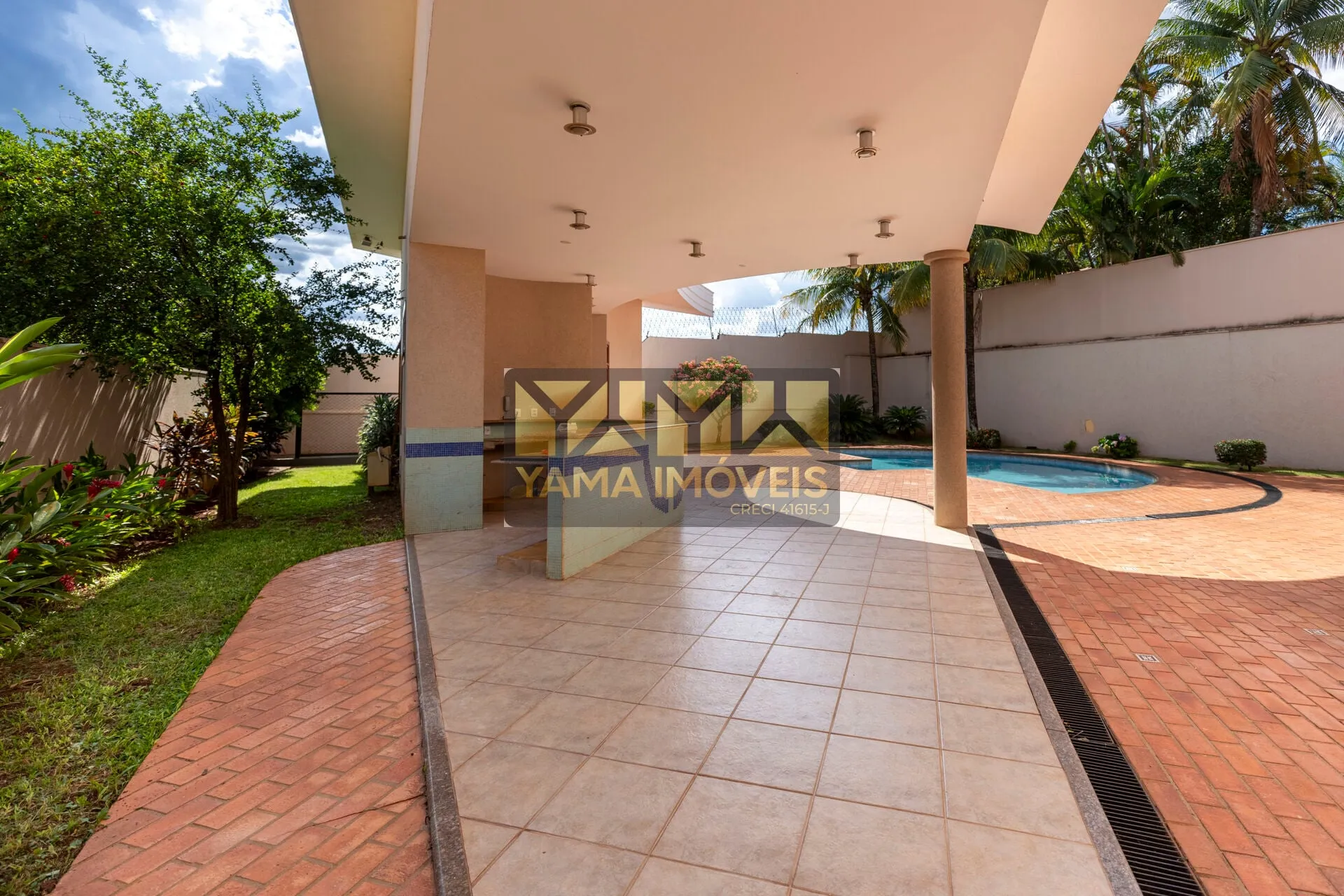 Imagem Condomínio Gênova - Casa Alto Padrão com 4 Suítes e 525 m² no Condomínio Gênova - Ribeirão Preto/SP