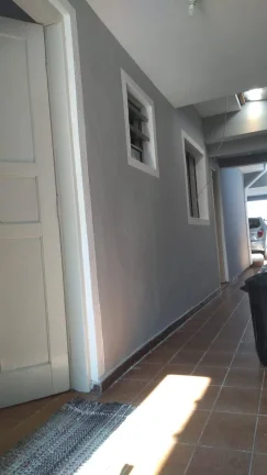 Imagem Casa Terrea com quintal 99 metros 2 Dormitorios e 2 Vagas de Garagens
