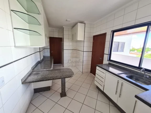 Imagem Apartamento de alto padrão com 3 quartos, 1 suíte e 2 vagas de garagem no Araés, Cuiabá-MT: confira já!