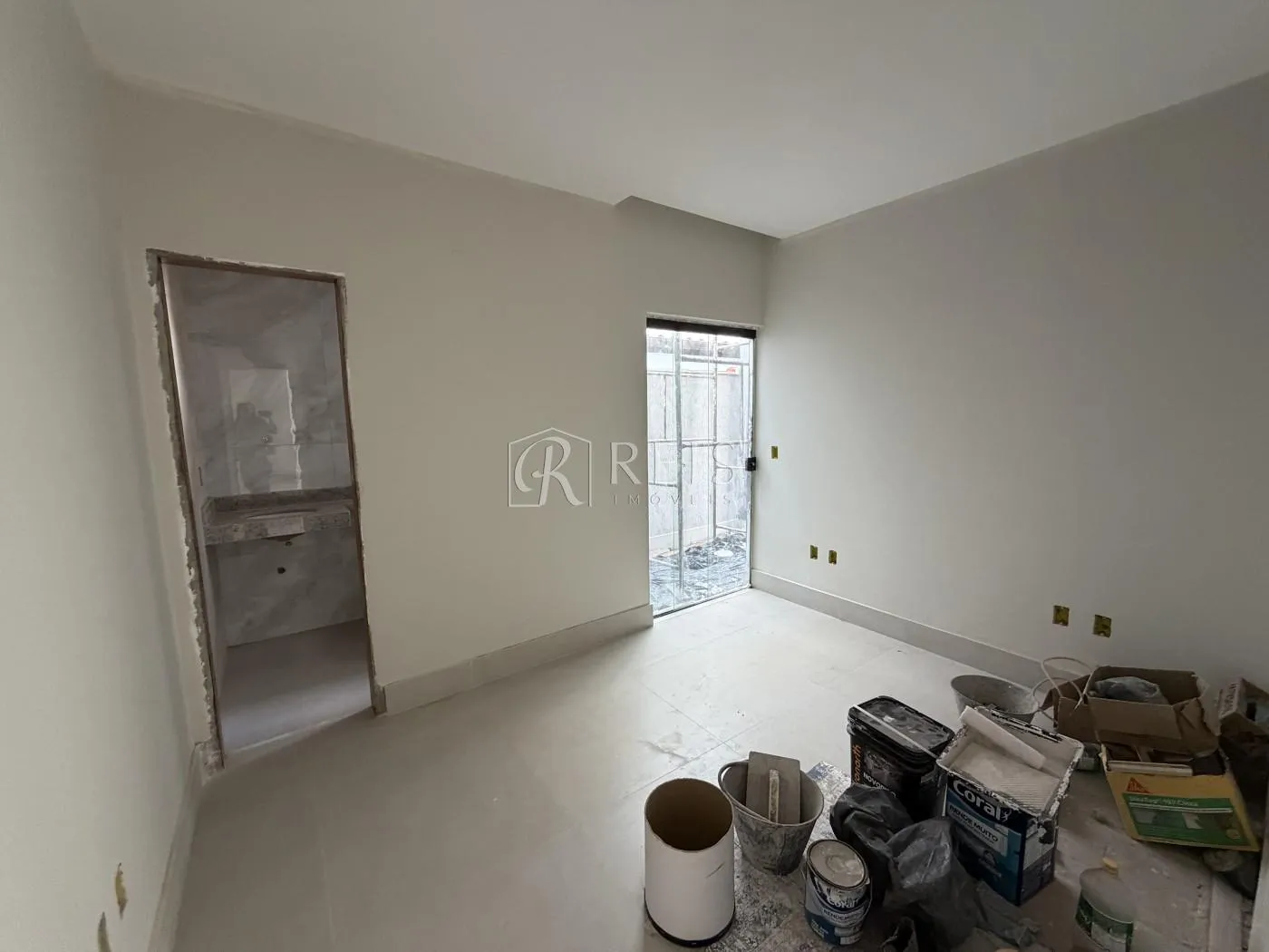 Imagem Casa para Venda em Rio das Ostras, Jardim Mariléa, 3 dormitórios, 2 suítes, 3 banheiros, 2 vagas