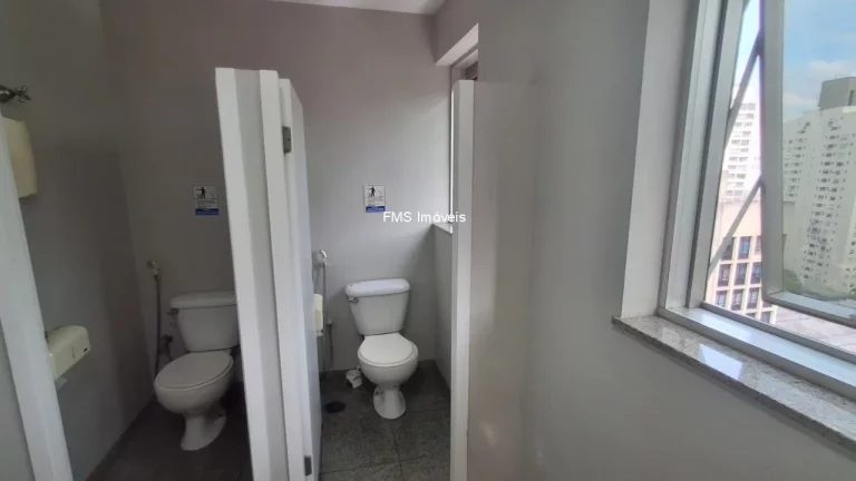 Imagem Conjunto Comercial Mobiliado com 182m² e 8 vagas no Jardim Paulistano.