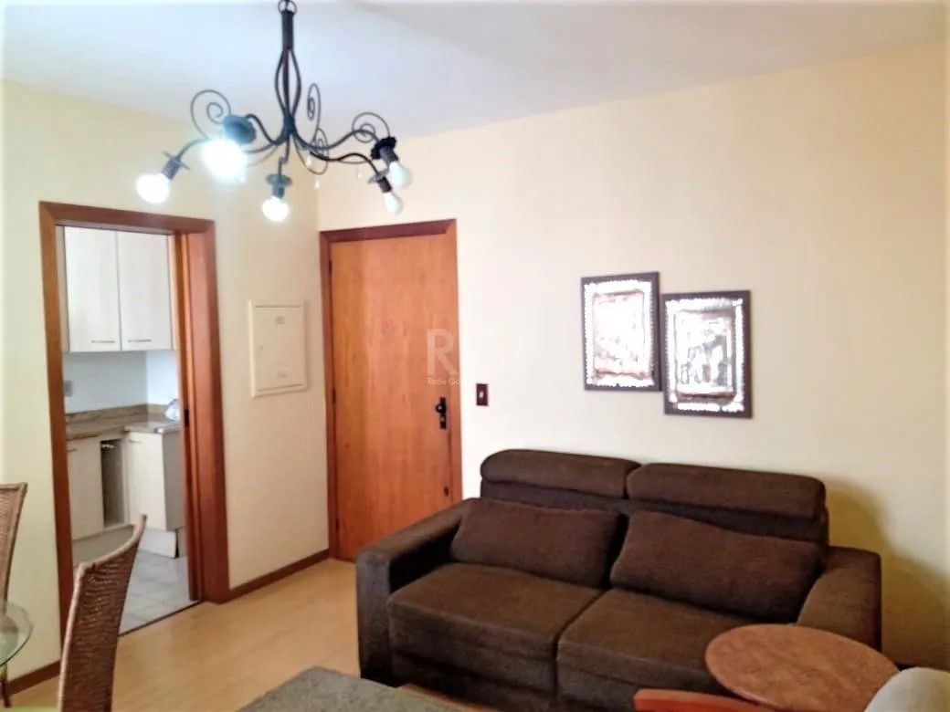 Imagem Apartamento para Venda - 53m², 2 dormitórios, 1 vaga - Petrópolis