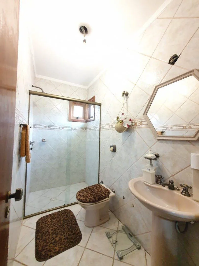 Imagem Casa Condominio para Venda - 233.52m², 3 dormitórios, sendo 1 suites, 4 vagas - Ipanema