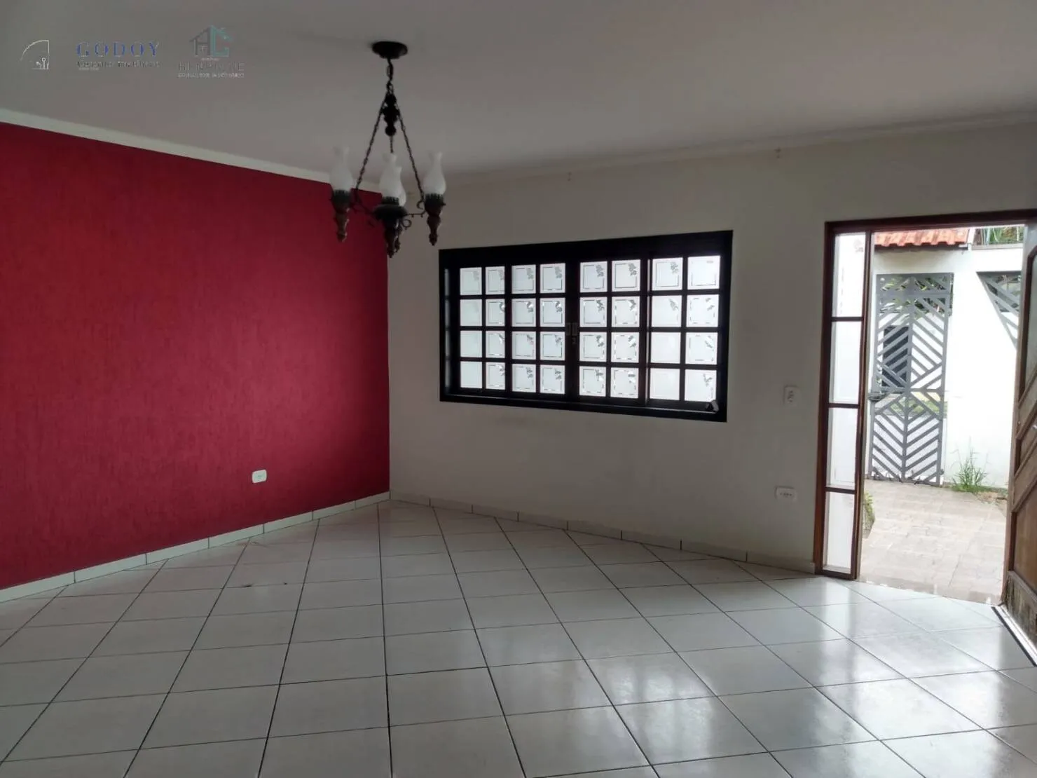 Imagem Casa para Locação 3 Quartos, 2 Suites, 4 Vagas, 660M², Jardim Residencial Doutor Lessa, Pindamonhangaba - SP