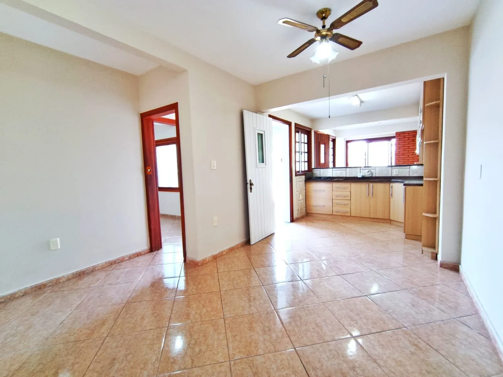 Imagem Casa à venda no Jardim Sabará - Rua Cristo Rei, 20 - Porto Alegre